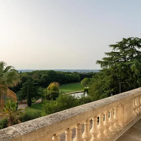 شقة Camargue نيم
